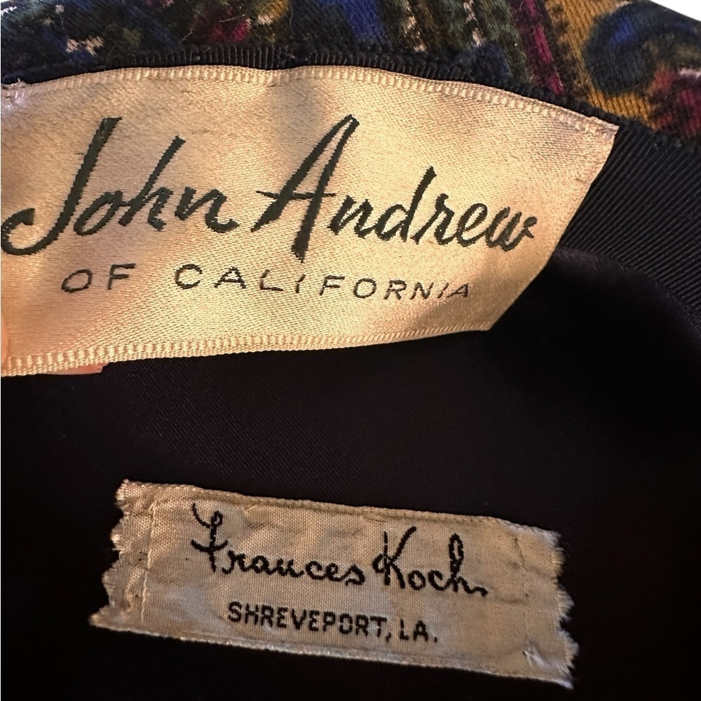 Vintage John Andrews Of California Green & Maroon Paisley Beret Hat With Combs - Picture 7 of 7